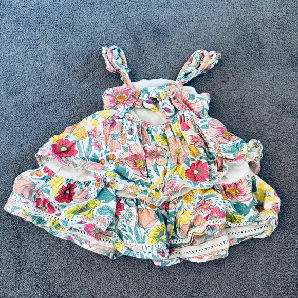 Cupcakes & Cashmere | Floral Tiered Dress - Picture 2 of 5